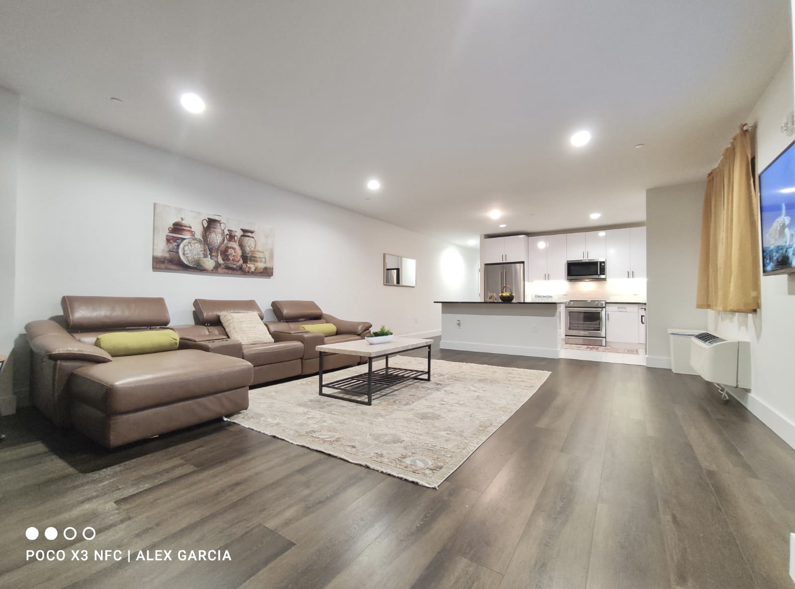 Awesome 2bed 2bath  in Edgewater NJ